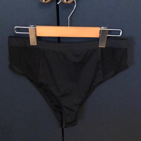 SIMONS 2/$25 black mesh bathing suit bottom size large - Picture 4 of 8
